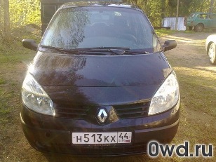 Битый автомобиль Renault Grand Scenic